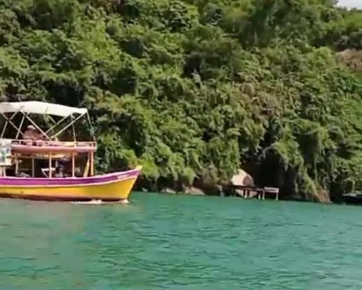 Barco Sorriso Paraty