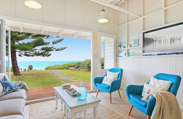 Barefoot at Callala Beach - sleeps 4