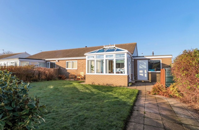 BARNACLES, pet friendly, with open fire in Longhoughton