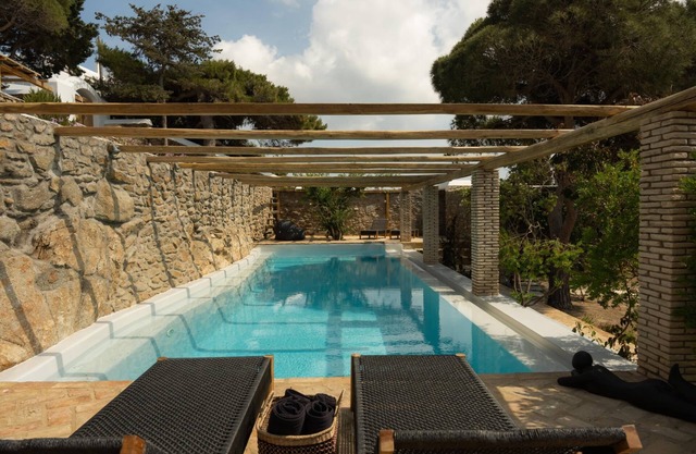 Baroness in Mykonos With 5 Bedrooms and 4 5 Bathrooms