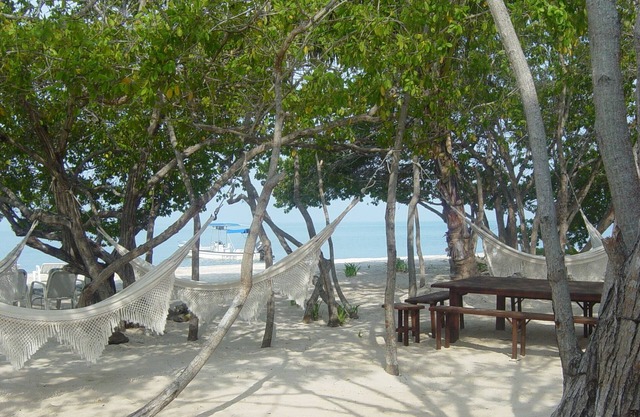 Barú Island near Cartagena-Private Villa 15 feet in front of the Beach