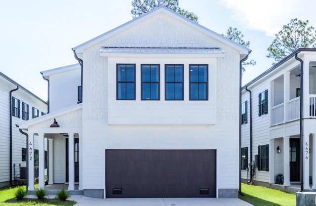 Bay Belle by Gold Star Vacation Rentals
