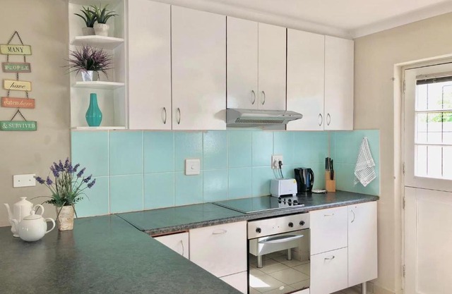 Bay Breeze Guesthouse Selfcatering