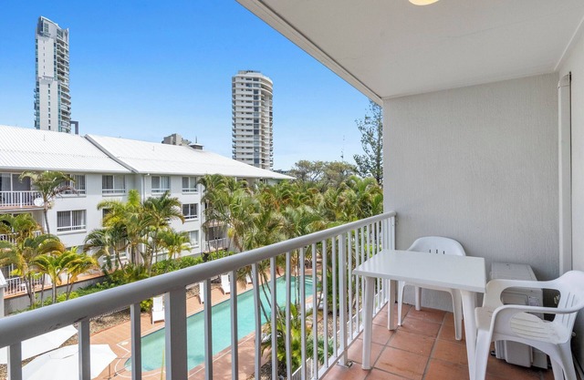 Bay Lodge - Private Apartments