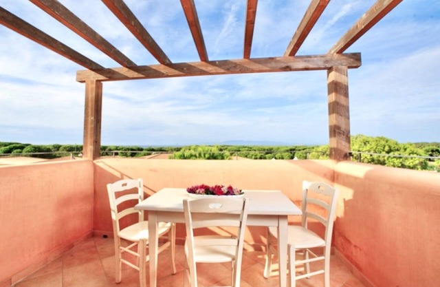 Bay of Myrtles 3-bed studio apartment