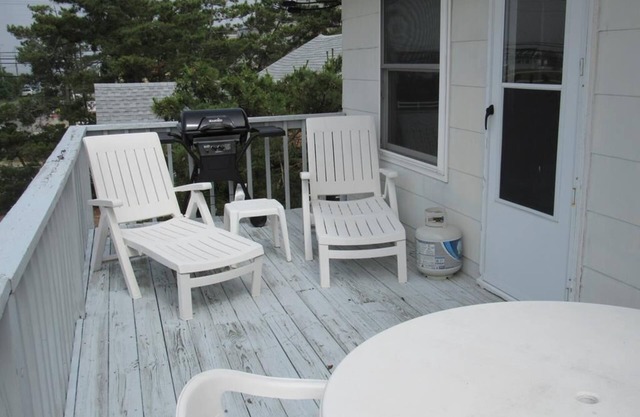 BAY VIEWS FROM FRONT DECK