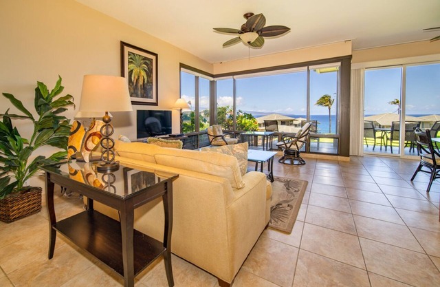 Bay Villas Ocean View 1 Bedroom at The Kapalua Villas Maui, Full Kitchen