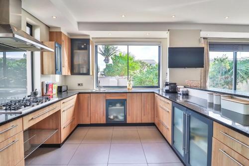Bayhill Terrace 17 by CTHA