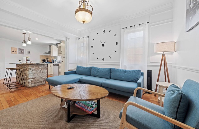 "Bayonne Escape - Free Parking & NYC Nearby"