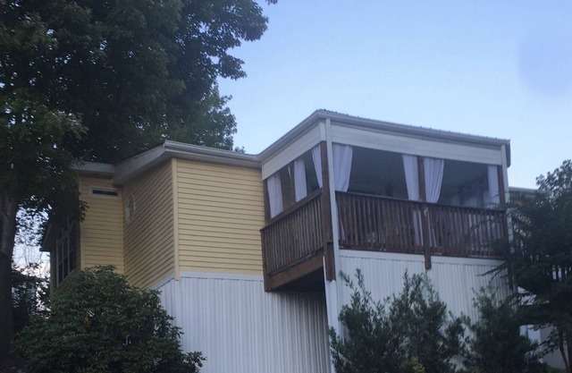Be Lost in Lake Life at Badin Shores