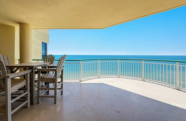 Beach Colony Tower Penthouse 18C | Resort Amenities | Beach Getaways