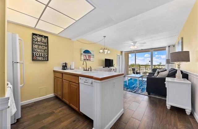 Beach Condo/Island Beach Resort/No Cleaning Fee/Condo 415
