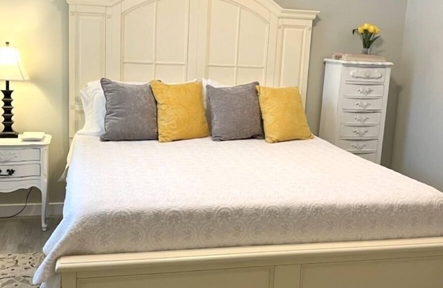 Beach, Cozy for 2, 1Bedroom, 1Bath, 10 min walk to beach