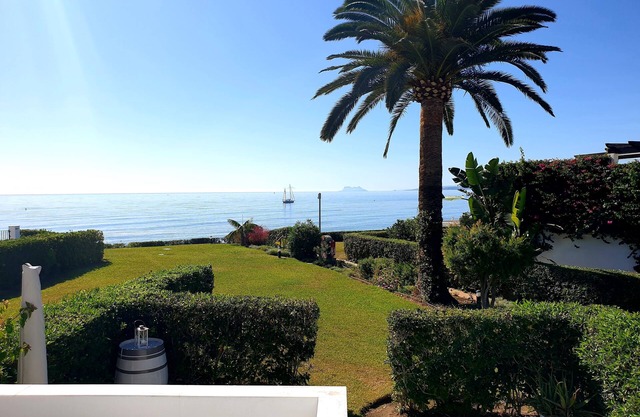 Beach Front Villa, Stunning Views, Direct Beach Access, Close to all Amenities.