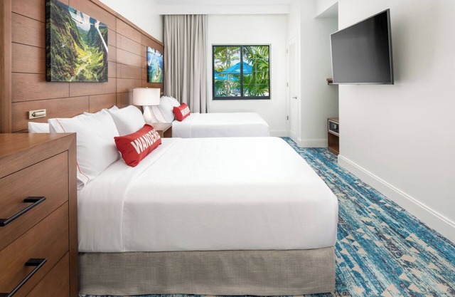 Beach Getaway Ideal for Family | Spacious Suite w/Kitchen | Free Parking