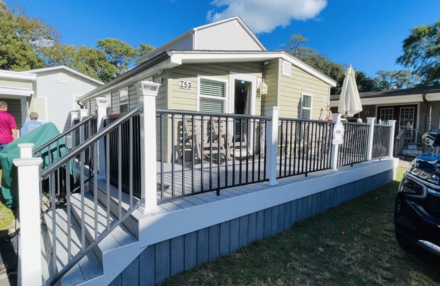 Beach House in ocean Lakes Z-53 Near campground Store and water Park