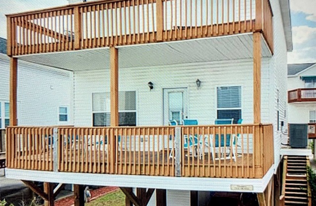 BEACH HOUSE ONLY A MINUTE S WALK FROM THE BEACH(OCEAN LAKES UNIT 1149)