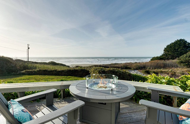 Beach House @ Spirit Cove- Beach Path & SPA