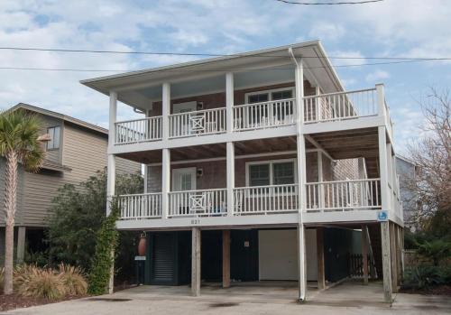 Beach Living by Bryant Real Estate