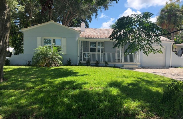 Beach OASIS with new pool, sleeps 8.