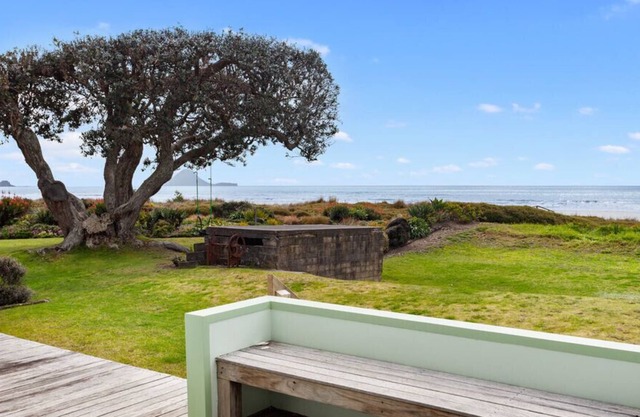 Beach Side - Ohope Holiday Home