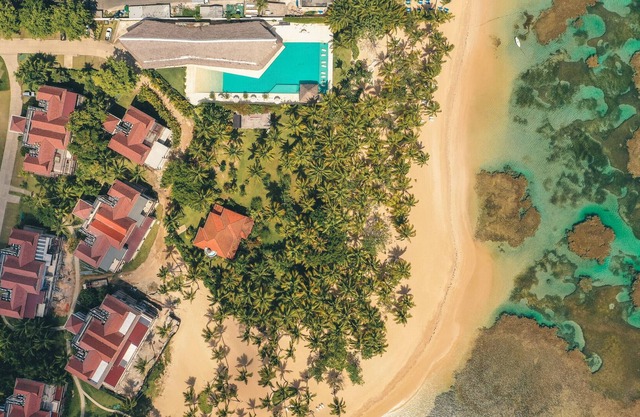 Beachfront apartment with Jacuzzi at Portilo KA
