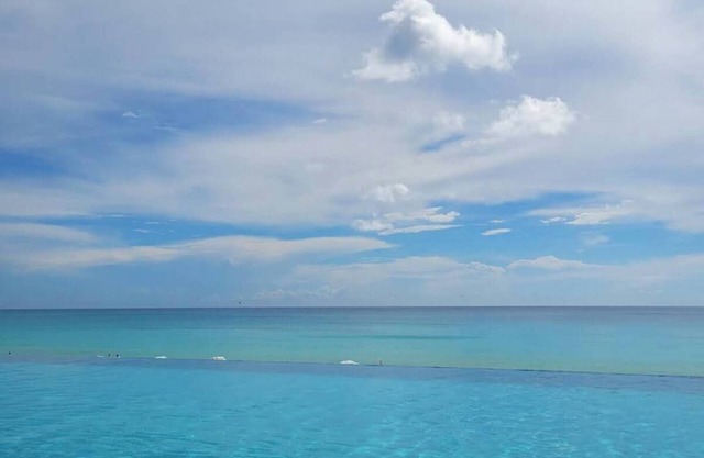 Beachfront Condo Hotel With Amazing Views