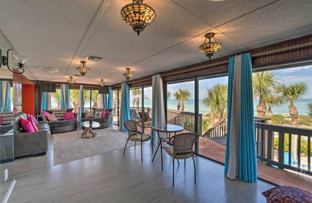 Beachfront Home on Gulf of Mexico w/Indoor Pool