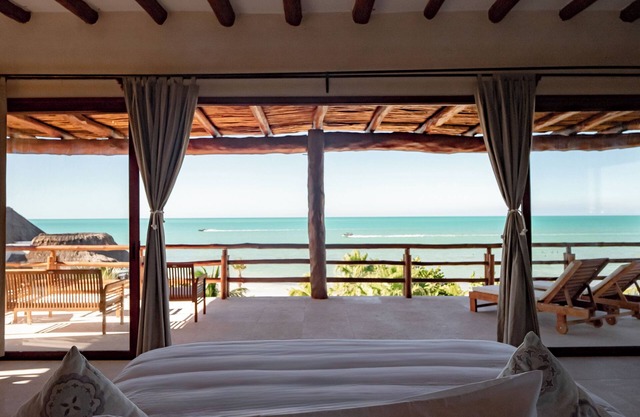 Beachfront Hotel Boutique DK
