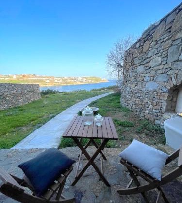 Beachfront Kalo Livadi Cycladic house in Mykonos