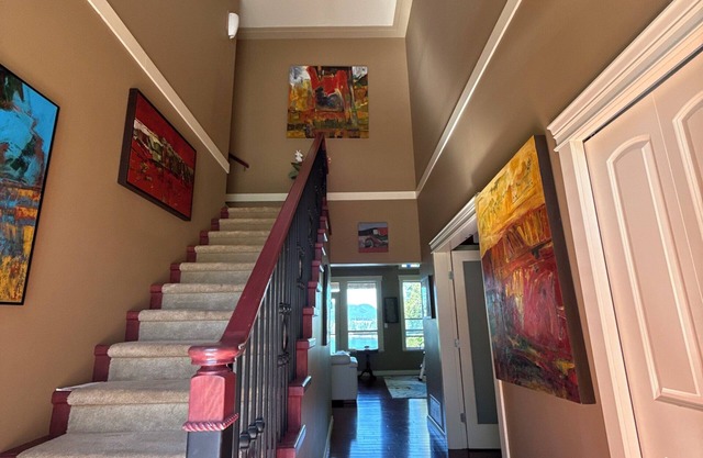 BEACHFRONT MAJESTIC UPPER LEVEL