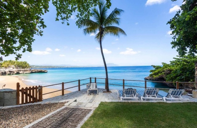 Beachfront Oasis in Sosúa With Ocean Views, Guest Friendly,