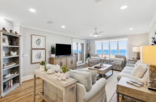 Beachfront Paradise: Your Private Coastal Oasis
