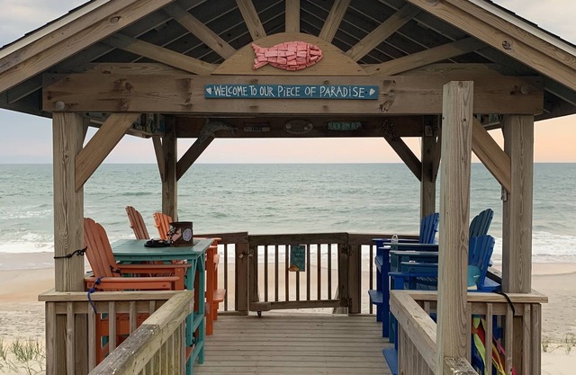 Beachfront 2 Bedroom Home - NEW LISTING