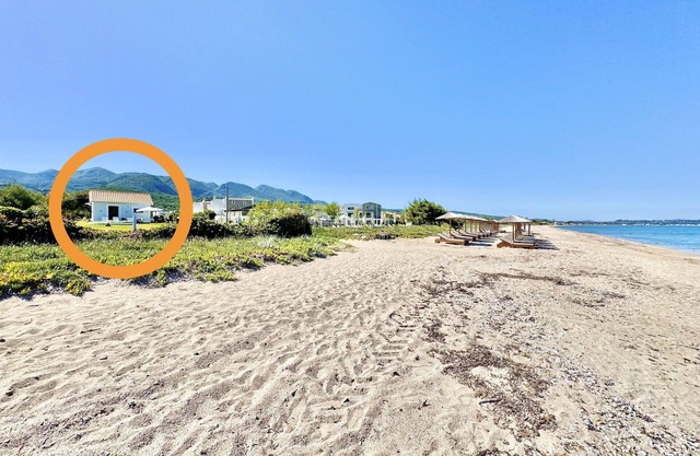 Beachfront Villa Stato Da Mar Romantic
