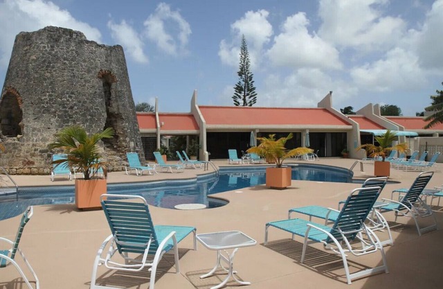Beachside Serenity with Views