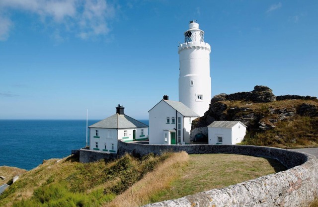 Beacon Cottage - sleeps 6 guests