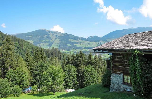 Beautiful private villa for 13 people with WIFI and terrace