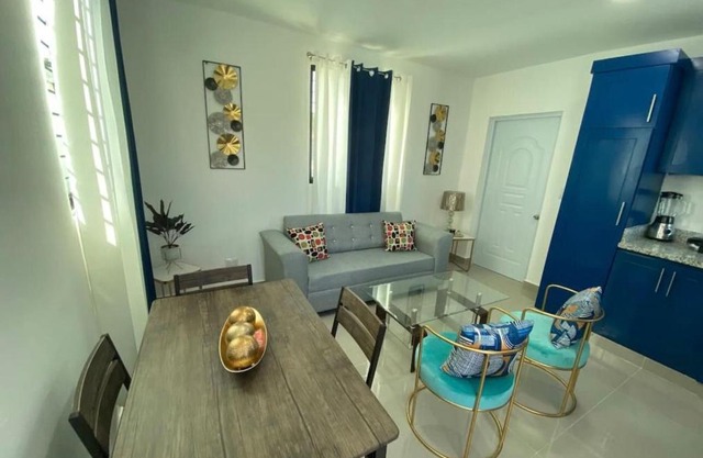 Beautiful Cozy Los Jardines, 1 Floor
