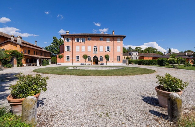 Beautiful apartment for 5 people with A/C, WIFI, TV, terrace and pets allowed