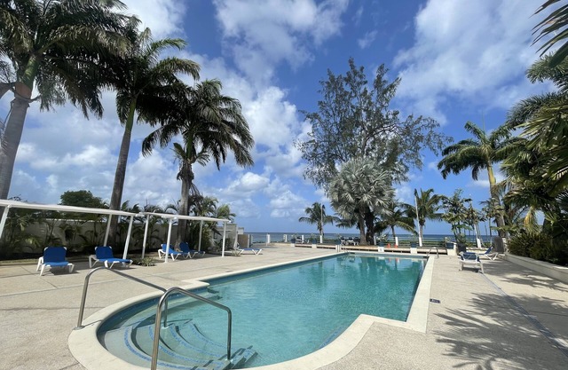 Beautiful 1 Bed Apartment on West Coast - Close to Beach