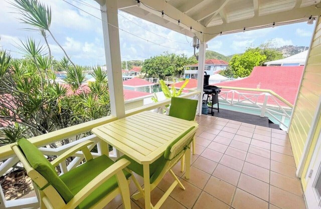 Beautiful 1 bedroom apartment close to the beach