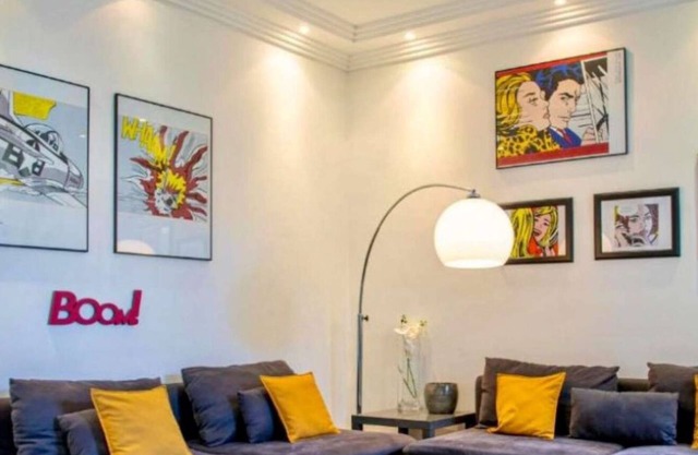 Beautiful 120m2 Flat in bourgeois building with terrace
