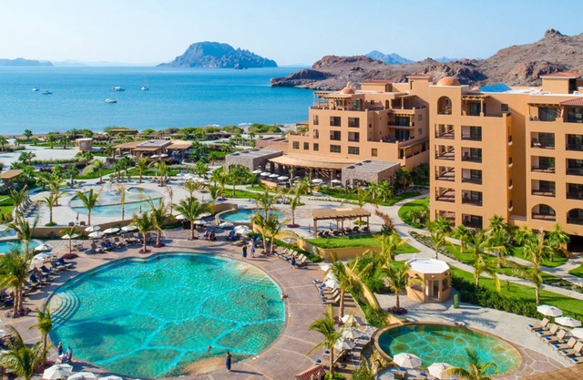 Beautiful 2-bedroom suite in Villa del Palmar at the Islands of Loreto BCS MX