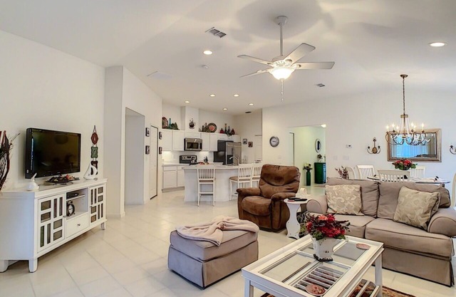 Beautiful 3BR home in Daytona