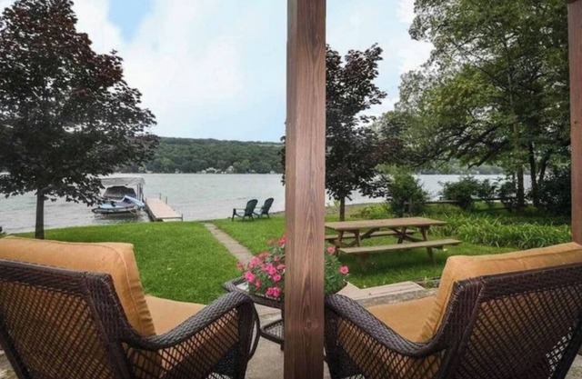 Beautiful 4 bedroom waterfront cottage with dock and fire pit.