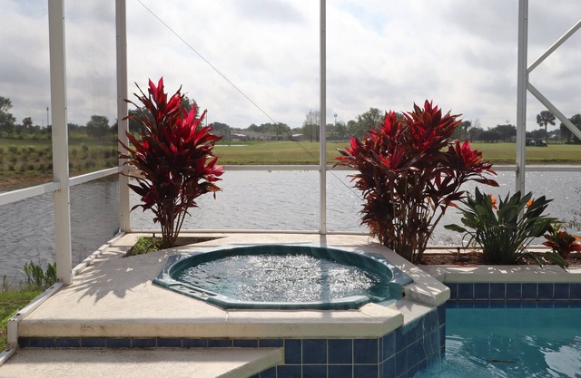 Beautiful 5 Bedroom home near Disney World