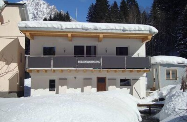 Beautiful and cozy vacation apartment, right next to the Sonnenkopf downhill slope