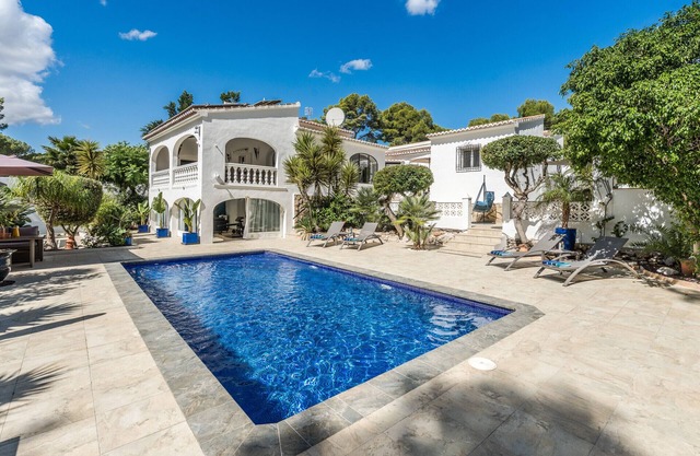 Beautiful and Spacious 3 Bedroom Villa