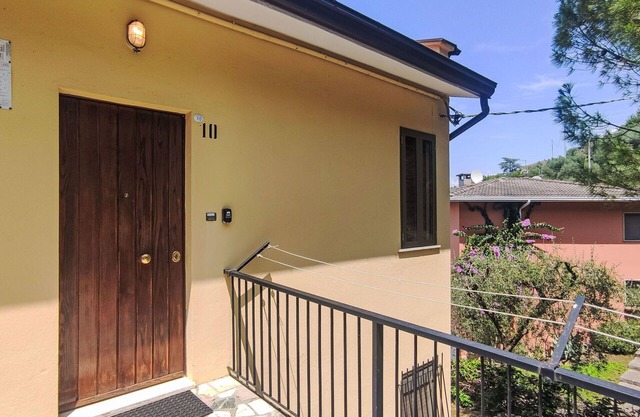 Beautiful apartment for 4 people with A/C, TV and patio